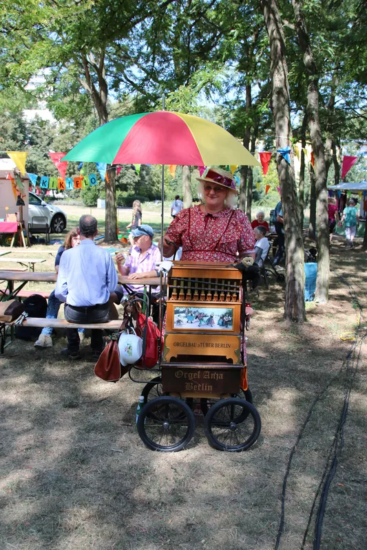 Orgel Anja Kiezfest Friedrichsfelde